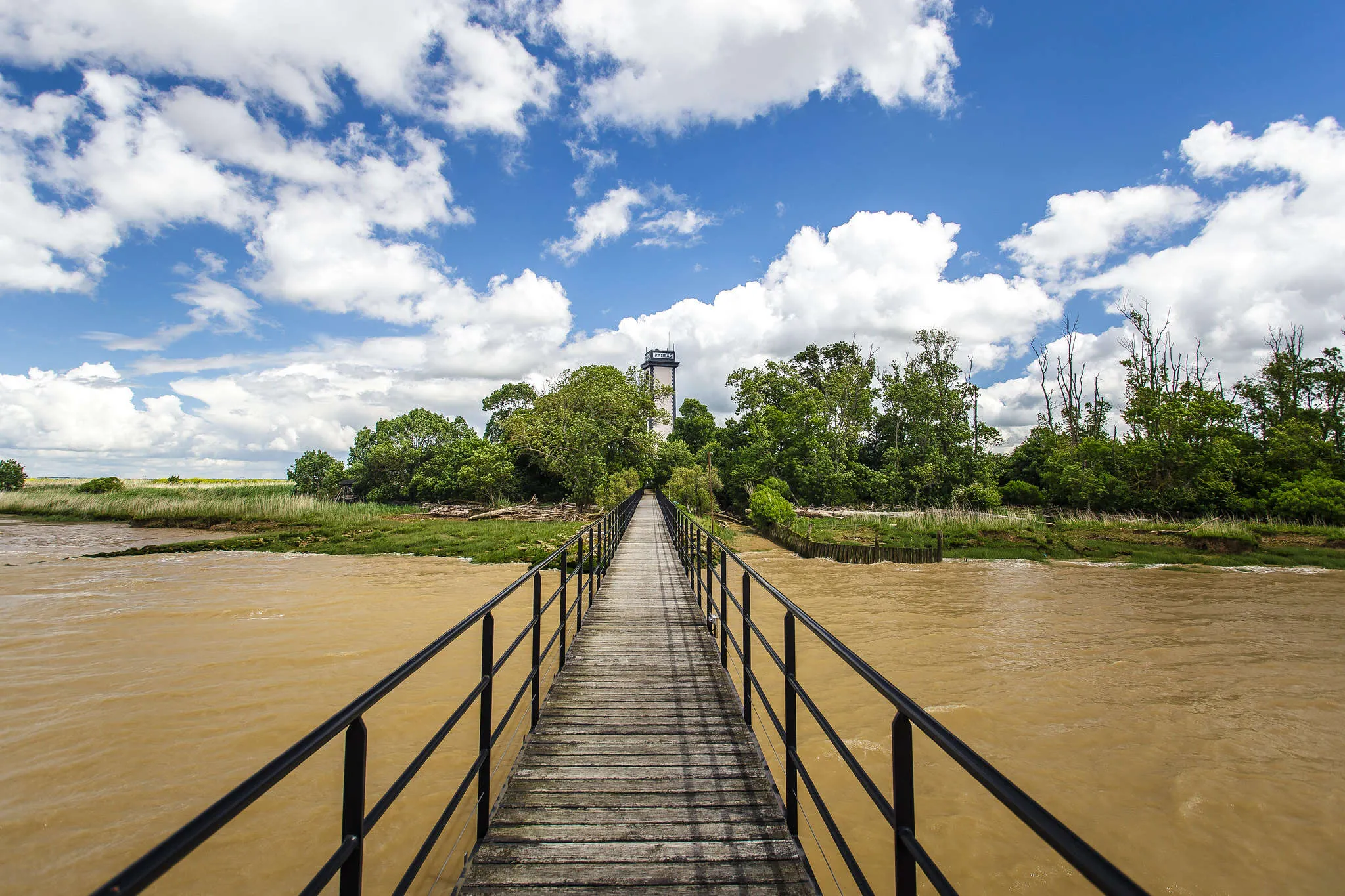 Paseo por la isla de Patiras © David Remazeilles - Gironde Tourisme