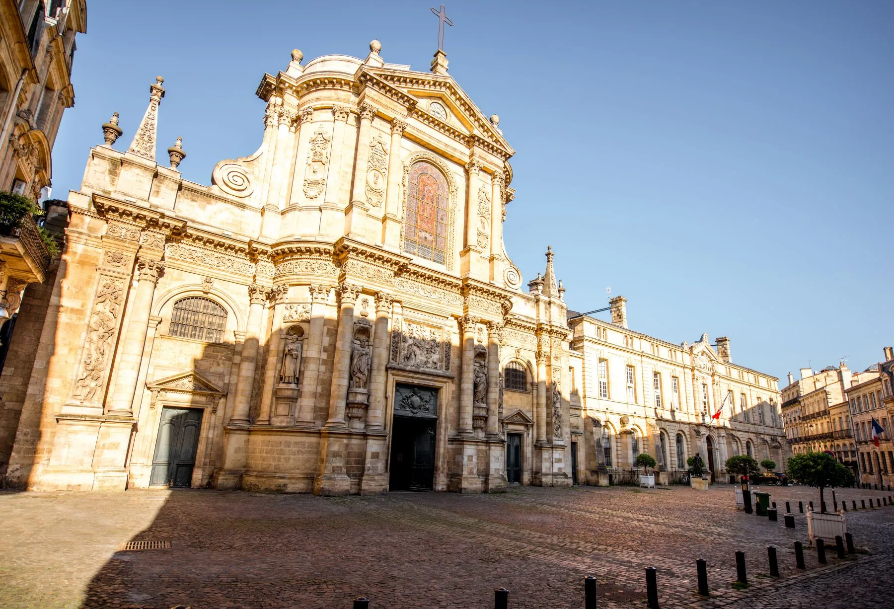 Église Notre-Dame, place Mably