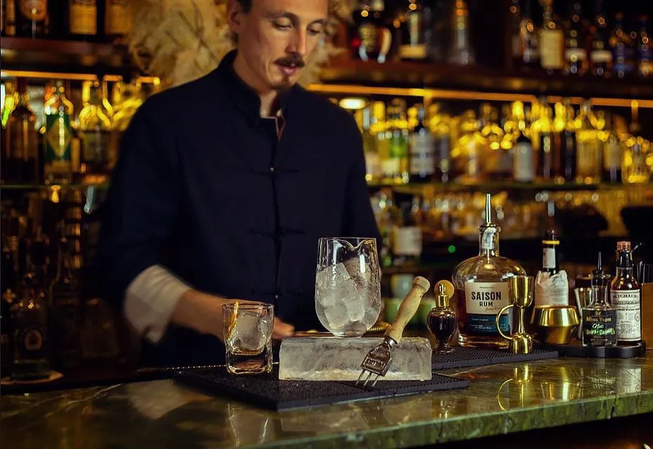 Madame Pang - Bar de cócteles