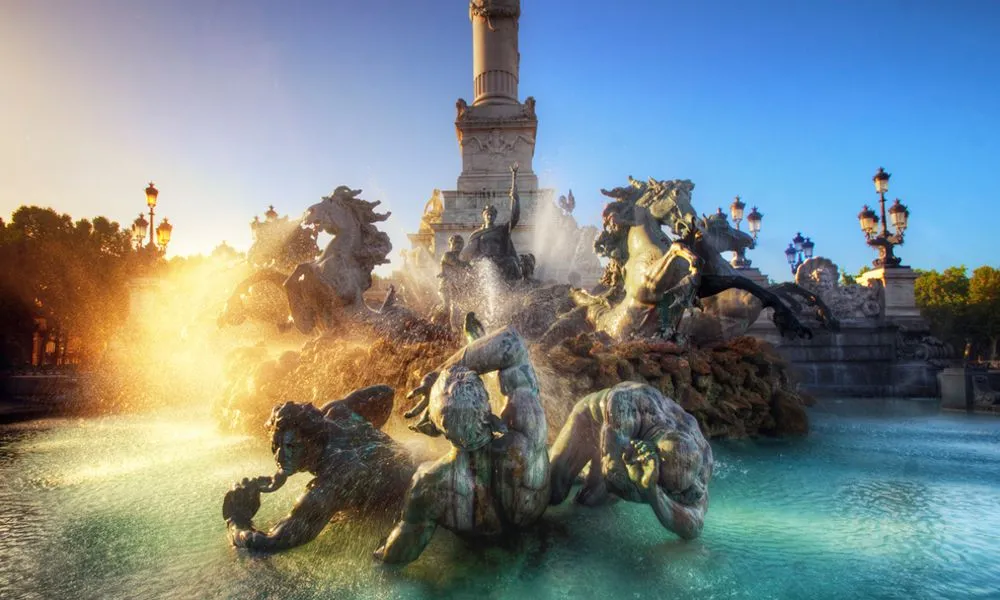 qué monumentos visitar en burdeos