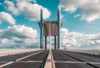 Levée du pont Chaban Delmas